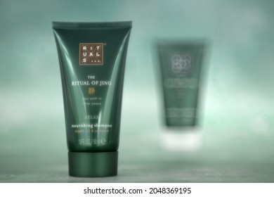 Product Photography Shot Set Up For An Internet Challenge On 10 SEPTEMBER 2021 In Aylesbury, Buckinghamshire, UK, Subject Was Green, Here Using Rituals Hair Products Showing Spherical Aberration Bokeh