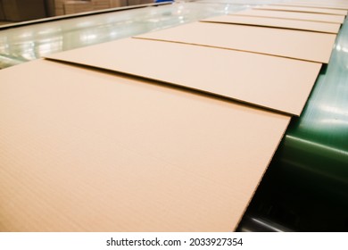 Production Line For The Production Of Cardboard And Corrugated Cardboard In The Factory