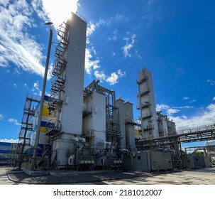 Production of oxygen and nitrogen from the air. Appearance of the distillation column and the main heat exchanger for air separation - Shutterstock ID 2181012007