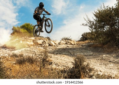 jumping cycle