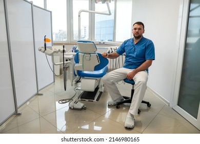 In The Professional Dentistry Of The City, A Good Male Dentist Treats All Patients' Teeth. Dentist Professional Concept