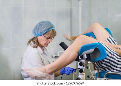 Gynecologist Stock Images, Royalty-Free Images & Vectors 