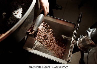 Professional Handmade Coffee Roasting Process 