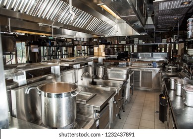 Restaurant Kitchen Images, Stock Photos & Vectors | Shutterstock