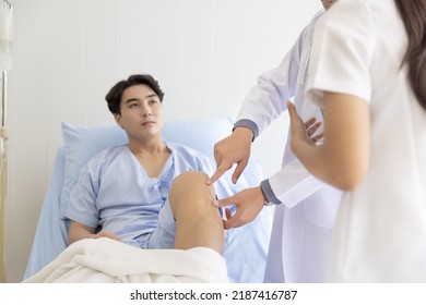 Professional Orthopaedist Male Doctor Nurse Visiting Stock Photo ...