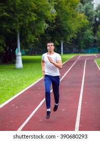 professional runner on the track