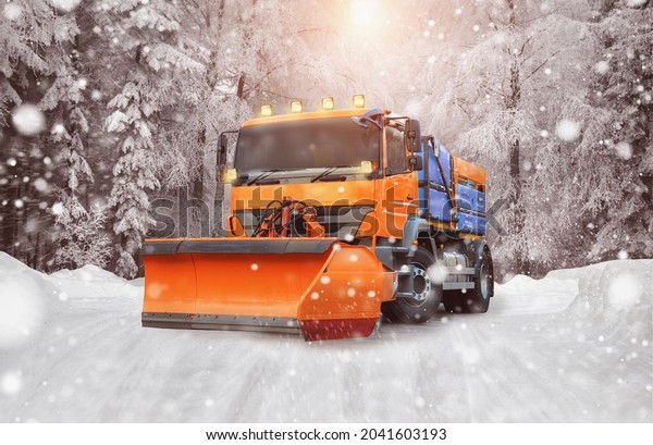 Professional snow cleaning -\
snow plow