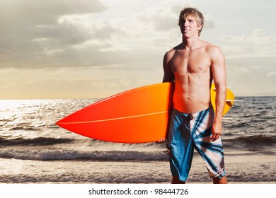 Professional Surfer Holding Surf Board Stock Photo 98444726 | Shutterstock
