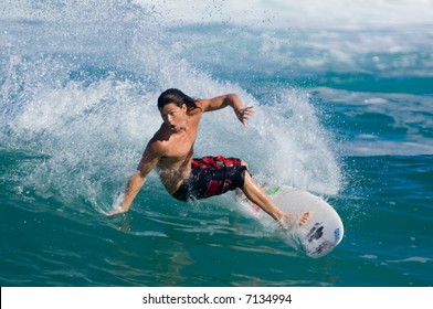 kalani robb surfing