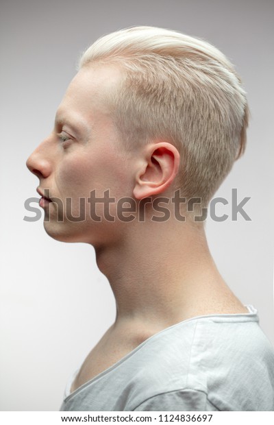 Profile Headshot Stylish Blonde Man Trendy Stockfoto Jetzt