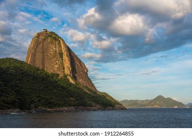 Profile View Of The Sugarloaf Mountain Above Guanabara Bay In Rio De Janeiro, Brazil