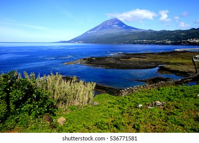 profile of the volcano mount Pico, the highest portuguese mountain, Pico island, Azores, Portugal 