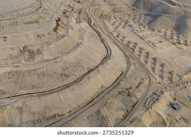 profiling process of benches and slopes in a stone quarry