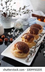 
profiteroles with krokantom