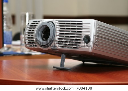 Projector at office table (horizontal)