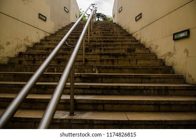 Up To The Promenade Plantee