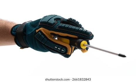 Proper grip on screwdriver while wearing gloves