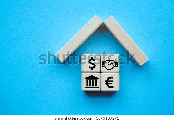 Property insurance concept. Small\
toy house .Concepts for health care and medical , Life, transport,\
property, business insurance. The concept of\
insurance