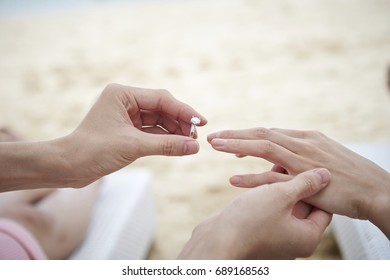 Proposing at beach 