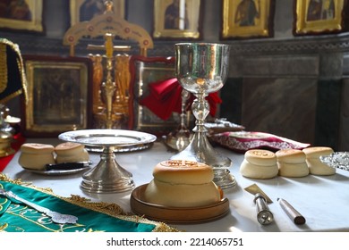 Proskura Service Liturgical Bread, Which Is Used During The Orthodox Service, Silver Bowls For Communion On The Throne Of The Church. The Concept Of Orthodoxy.