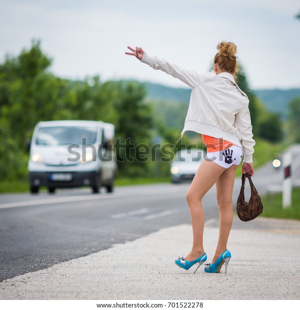 Prostitutes in Road