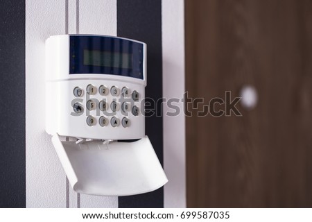 Protection of the apartment and the house. Alarm and surveillance console. Apartment under protection
