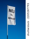 Protest flag saying No to Biogas