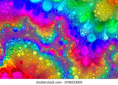 Psychadelic Oil Drops In Water Art