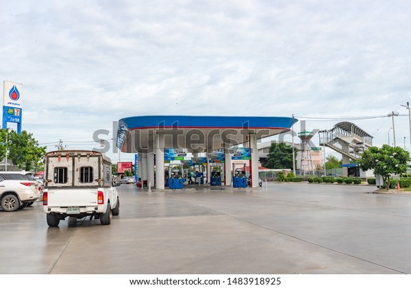 PTT Gas Station Petrol Business Shops Rental
Restaurants Popular Services Asia Thailand Nonthaburi - Bang Yai,
22 August 2019