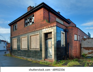 Pub Closed Due To Recession.