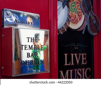 Pub In The Temple Bar Area Of Ireland