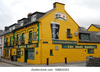 Pub In Tralee, County Kerry, Ireland November 10, 2007