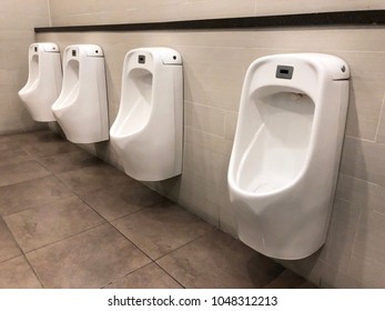 Public Etiquette In Public Restroom