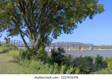 Public Park Near Harahan Bridge, Big River Crossing From Tennessee To Arkansas, Mississippi River, USA.