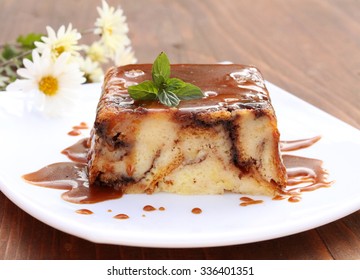 Pudding Cake