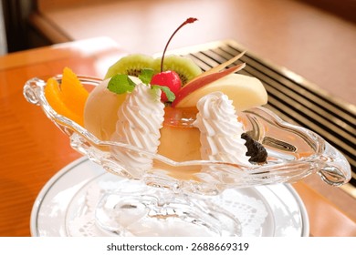 Pudding à la Mode on the table