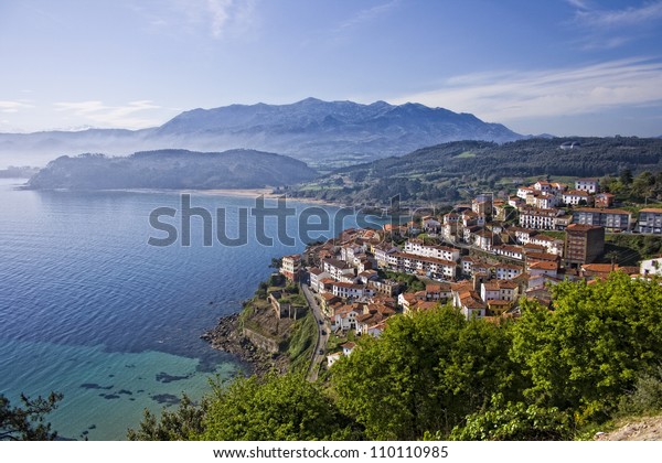 Pueblo Marinero De Lastres Asturias Stock Photo Edit Now 110110985