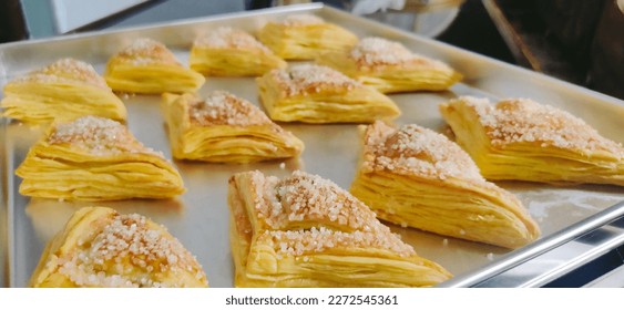 puff pastry with the right doneness sprinkled with sugar on top