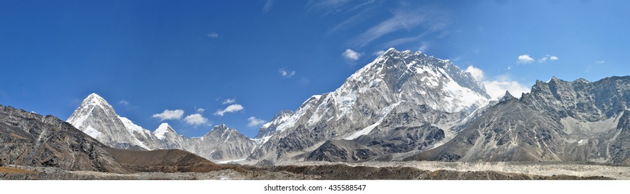 Pumo Ri Khumbutse Nuptse Summits Other Stock Photo 435588547 | Shutterstock