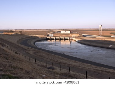 Pumping Station On The Large Water Canal In The Central Valley Of California