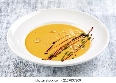 Pumpkin Cream Soup With Nuts