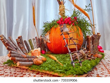 pumpkin miniature composition objects fakes mouse baskets fence lawn stairs creative game