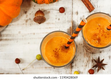 Pumpkin Pie Smoothie / Fall Autumn Thanksgiving Drink, Top Down View