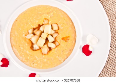 Pumpkin Porridge With Apple