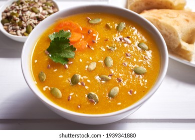 スープざら の画像 写真素材 ベクター画像 Shutterstock