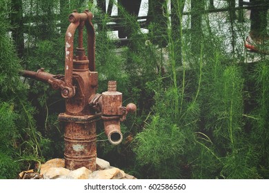Pumps Water Vintage Stock Photo 602586560 | Shutterstock