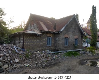 Pune, MH/INDIA- Jun 30, 2019: An Old Building Of Aundh Police Chauki In Aundh Area Near Old Pune-Mumbai Highway Is Stilling The Show.