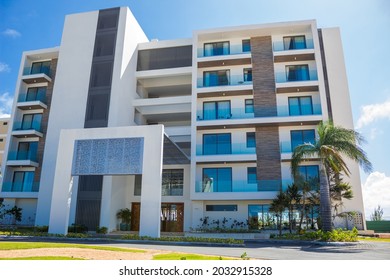 Punta Cana, Dominican Republic - 06 February 2021 - Front View Of Complete Residential And Elegant Hotel In Punta Cana, Elegant Decor And Luxury Finishes, Family Vacations