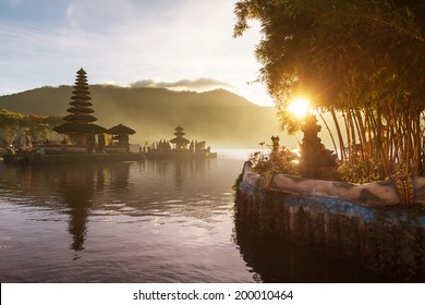 Pura Ulun Danu Temple, Bali, Indonesia