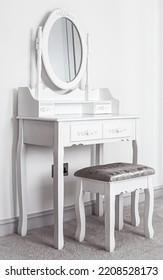 Pure White Vanity Makeup Desk Furniture With Its Velvet Stool Chair And Mirror    